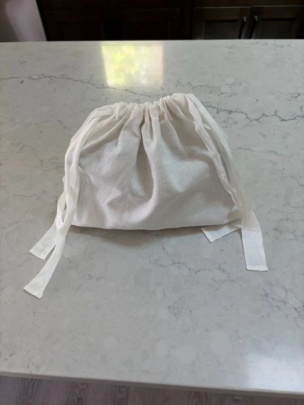 The Row Rene Crossbody Black - Picture 12 of 13